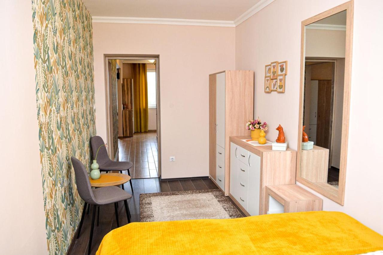 Unicum Apartman Хайдусобосло Экстерьер фото
